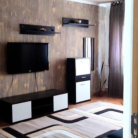 Lora'S House Apartment ออราแด ภายนอก รูปภาพ