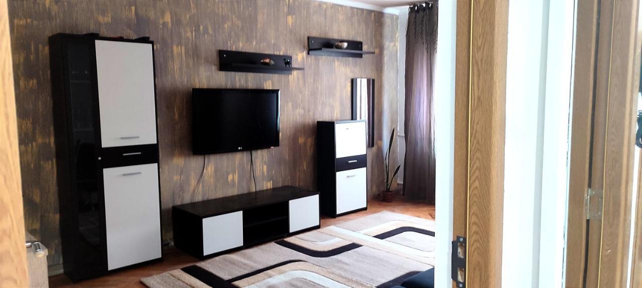Lora'S House Apartment ออราแด ภายนอก รูปภาพ