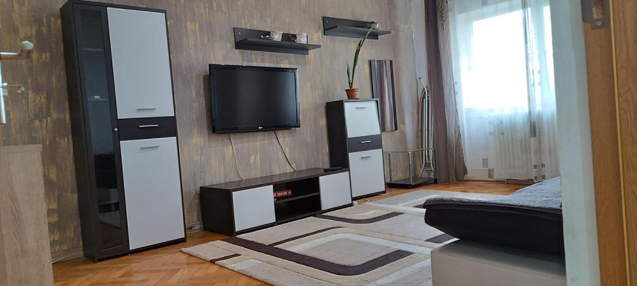 Lora'S House Apartment ออราแด ภายนอก รูปภาพ