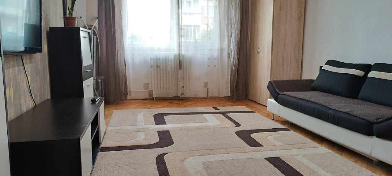Lora'S House Apartment ออราแด ภายนอก รูปภาพ
