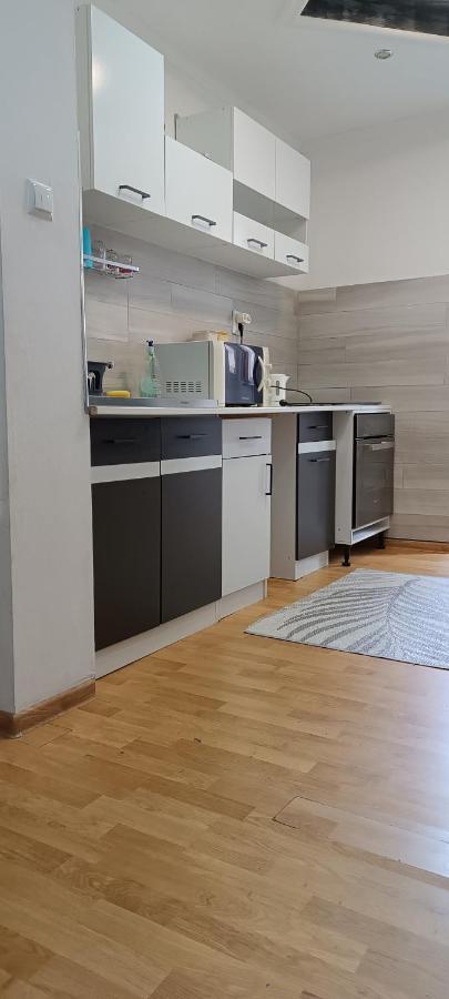 Lora'S House Apartment ออราแด ภายนอก รูปภาพ